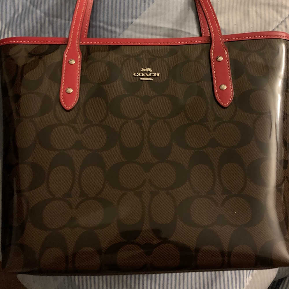 Mini Coach patent leather Purse